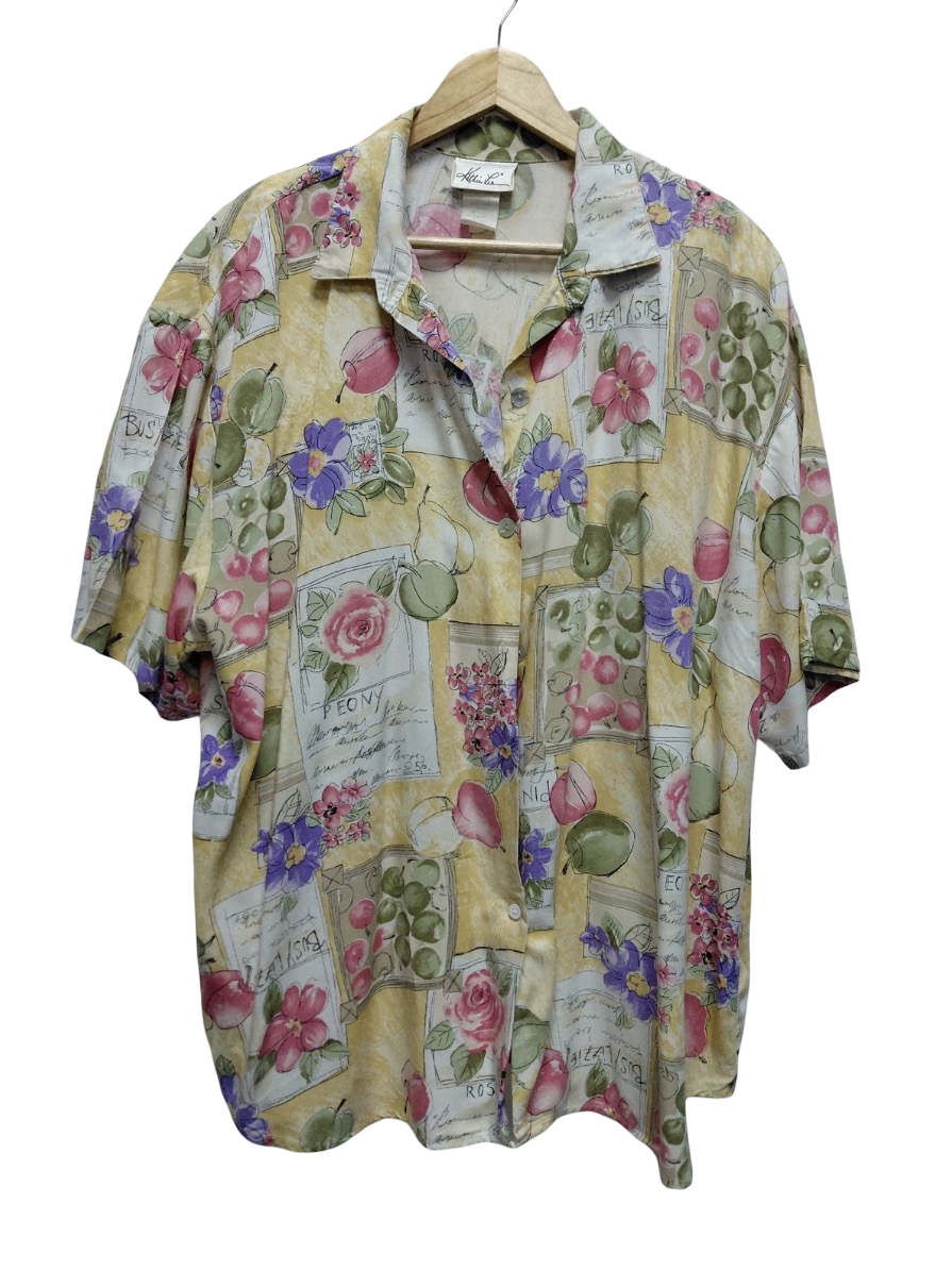 Out In The Garden Top