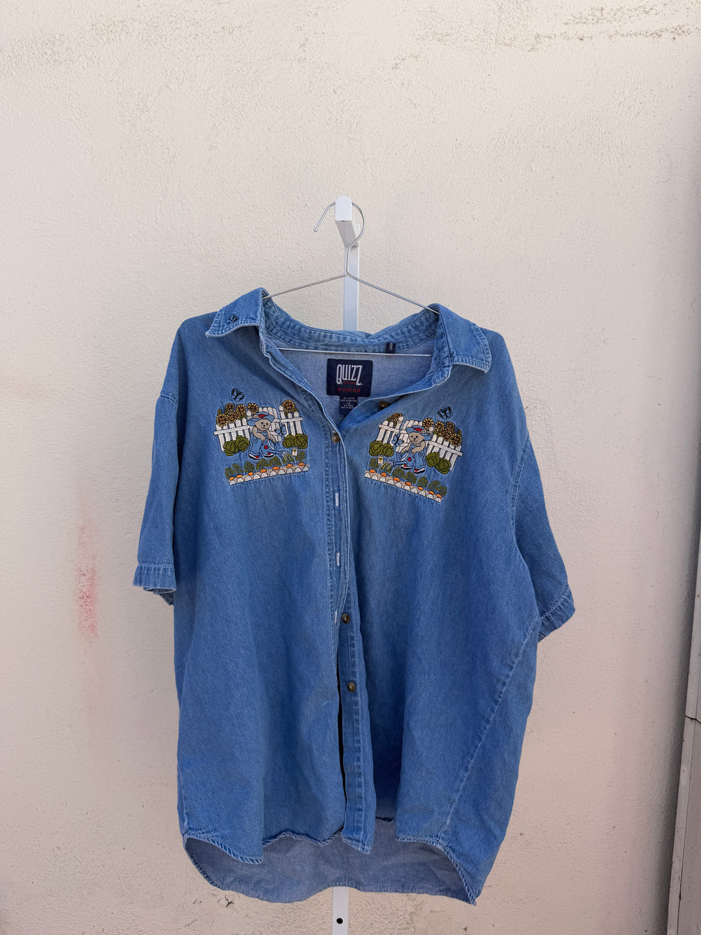 Gardening Bears Top